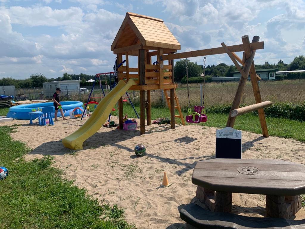 Osada Familia Smiechow Gąski Exteriör bild